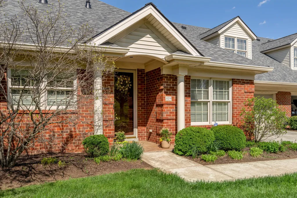 109 Tradition Circle Lexington KY 40509