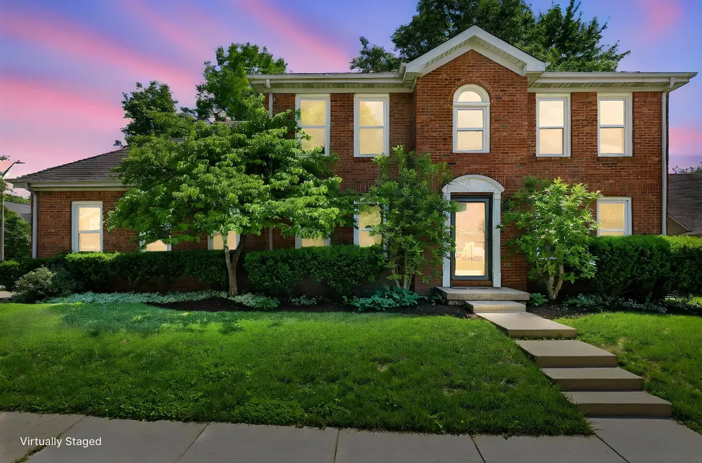 1140 Parklawn Drive Lexington KY 40517