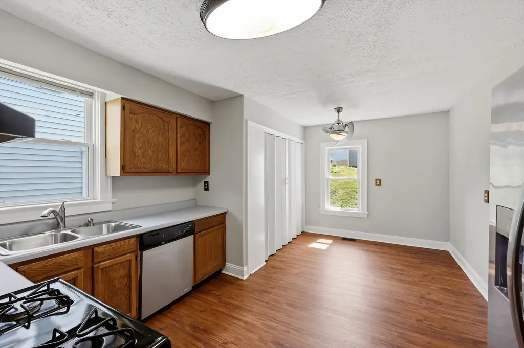 339 S Main Street Winchester KY 40391