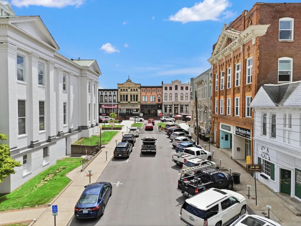 339 S Main Street Winchester KY 40391