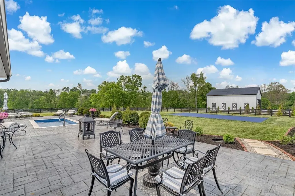 197 Browns Mill Road Versailles KY 40383