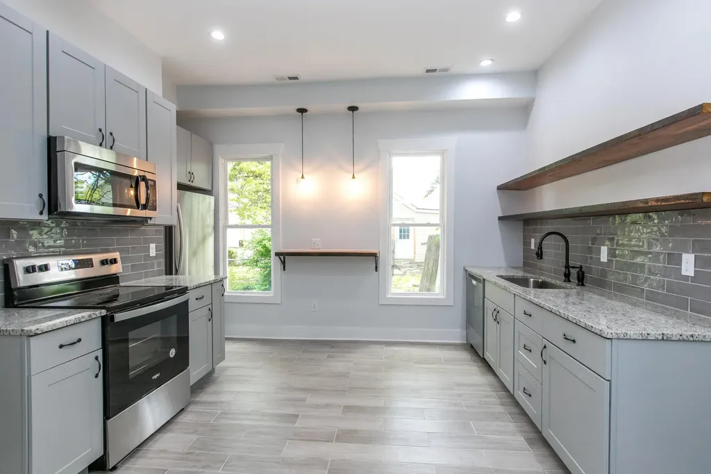 276 E Fourth Street Lexington KY 40508