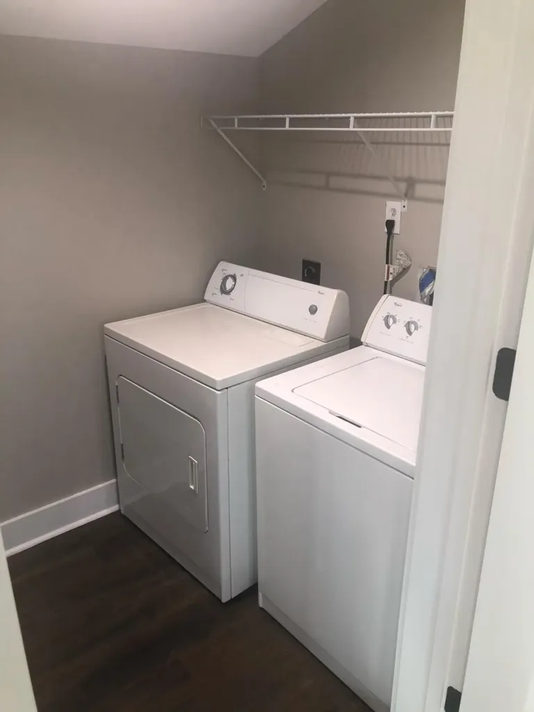 276 E Fourth Street Lexington KY 40508