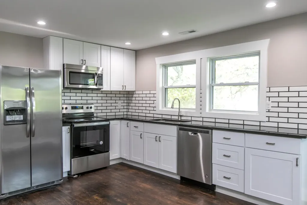 276 E Fourth Street Lexington KY 40508