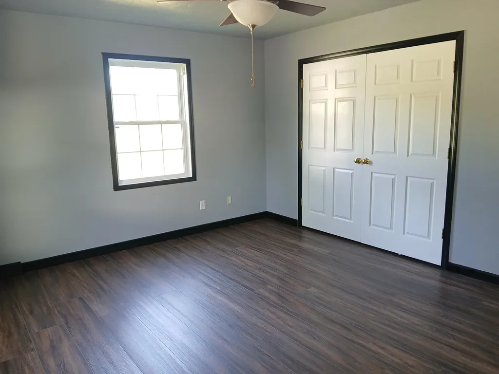 3118 Hamilton Valley Road Crab Orchard KY 40419