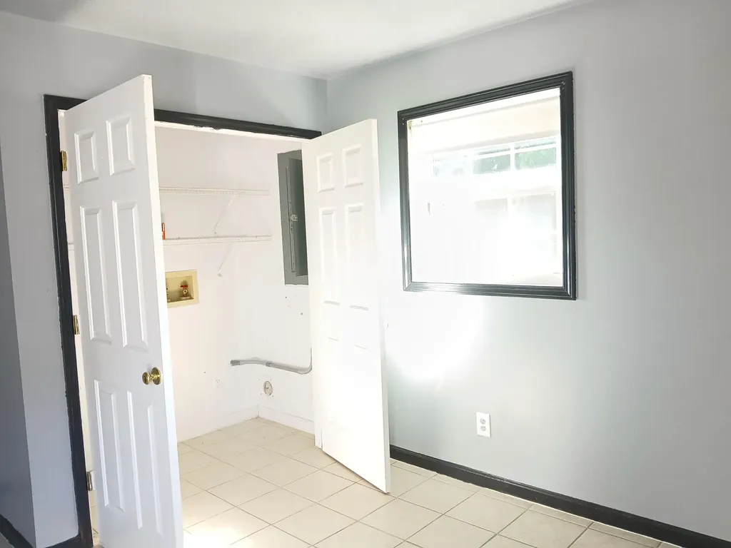 3118 Hamilton Valley Road Crab Orchard KY 40419