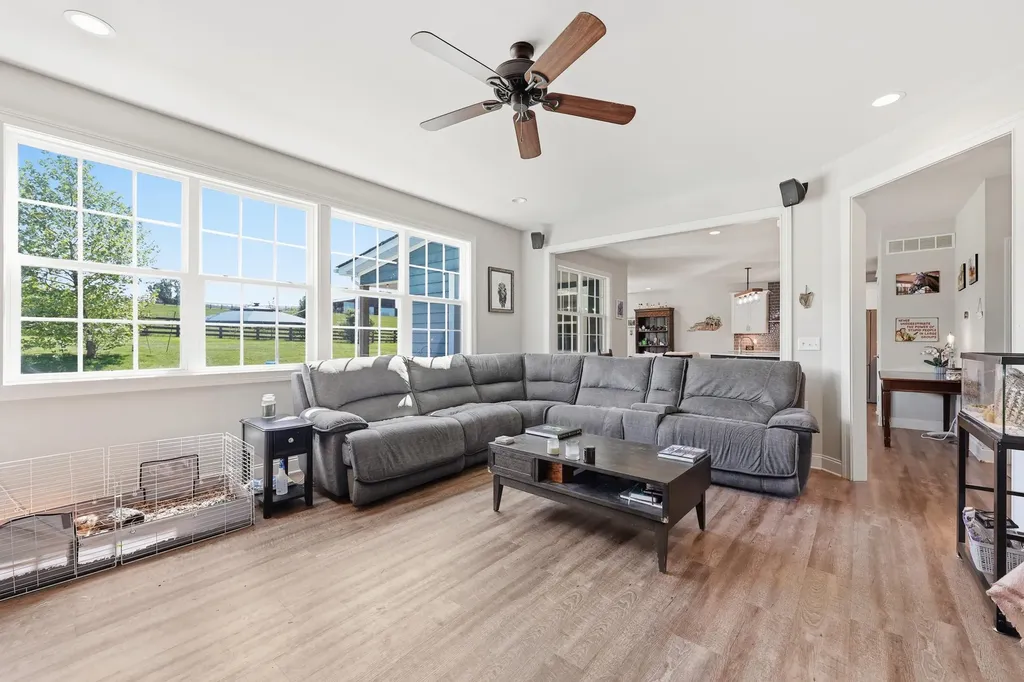 105 Delaney Ferry Road Versailles KY 40383