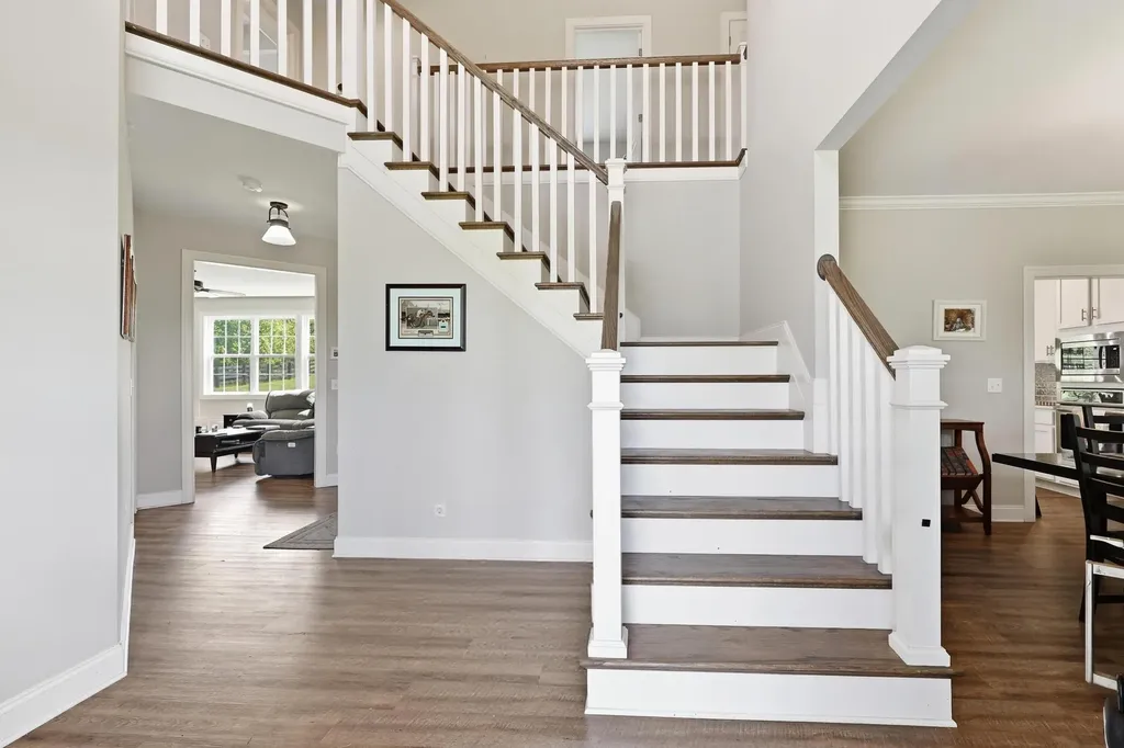 105 Delaney Ferry Road Versailles KY 40383