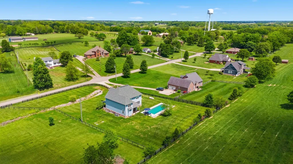 105 Delaney Ferry Road Versailles KY 40383
