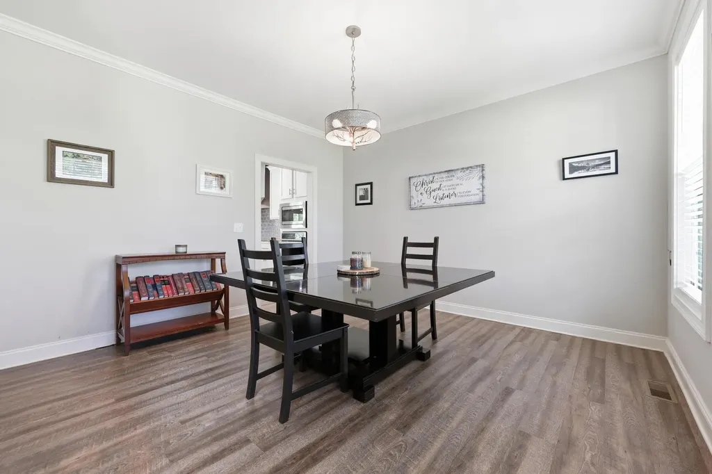 105 Delaney Ferry Road Versailles KY 40383