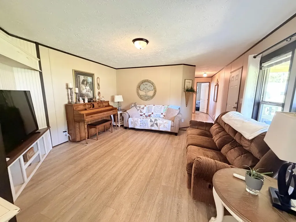 226 Whippoorwill Lane Mt Vernon KY 40456