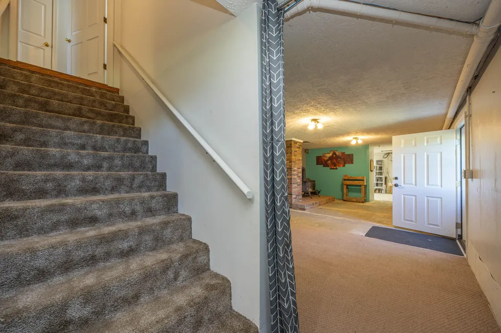 2335 Liberty Road Crab Orchard KY 40419