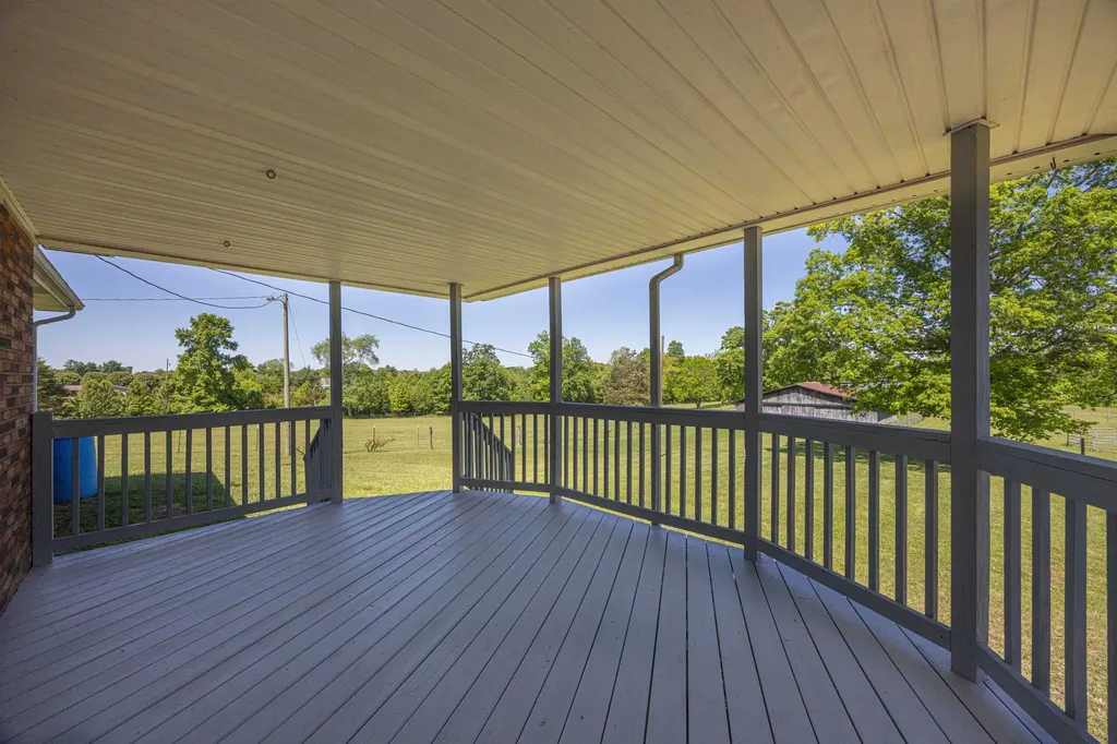 2335 Liberty Road Crab Orchard KY 40419