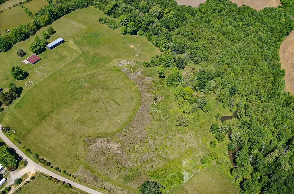 2335 Liberty Road Crab Orchard KY 40419