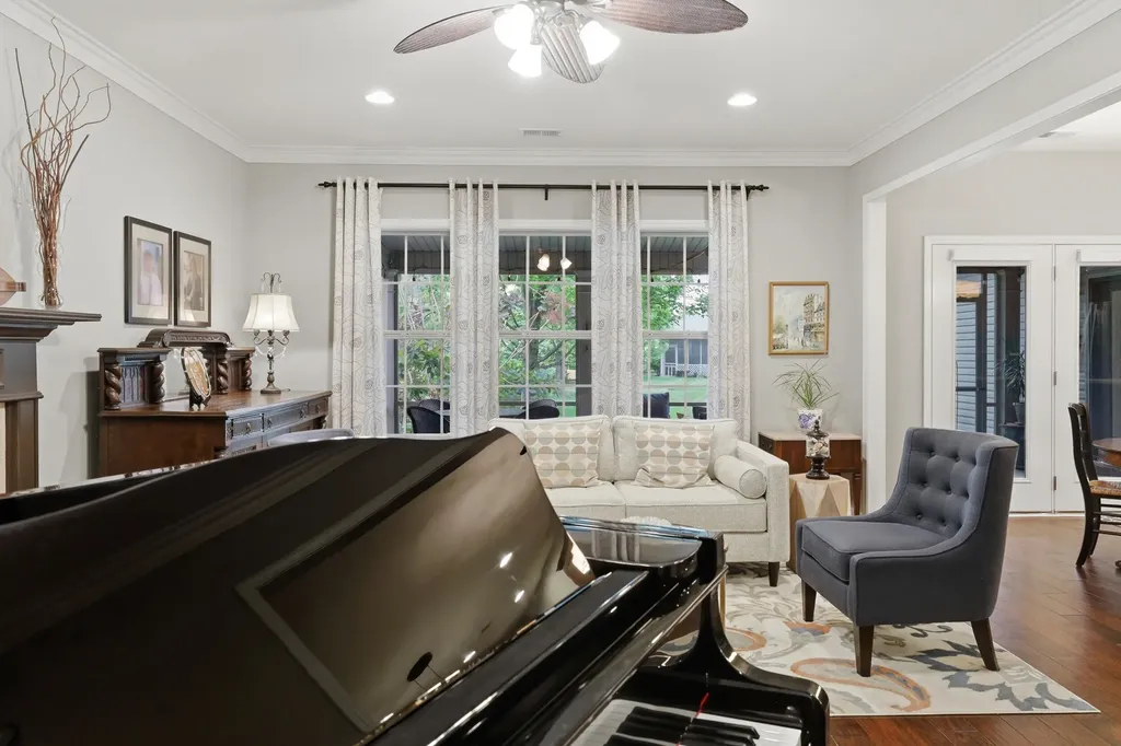 609 Tallow Court Lexington KY 40509