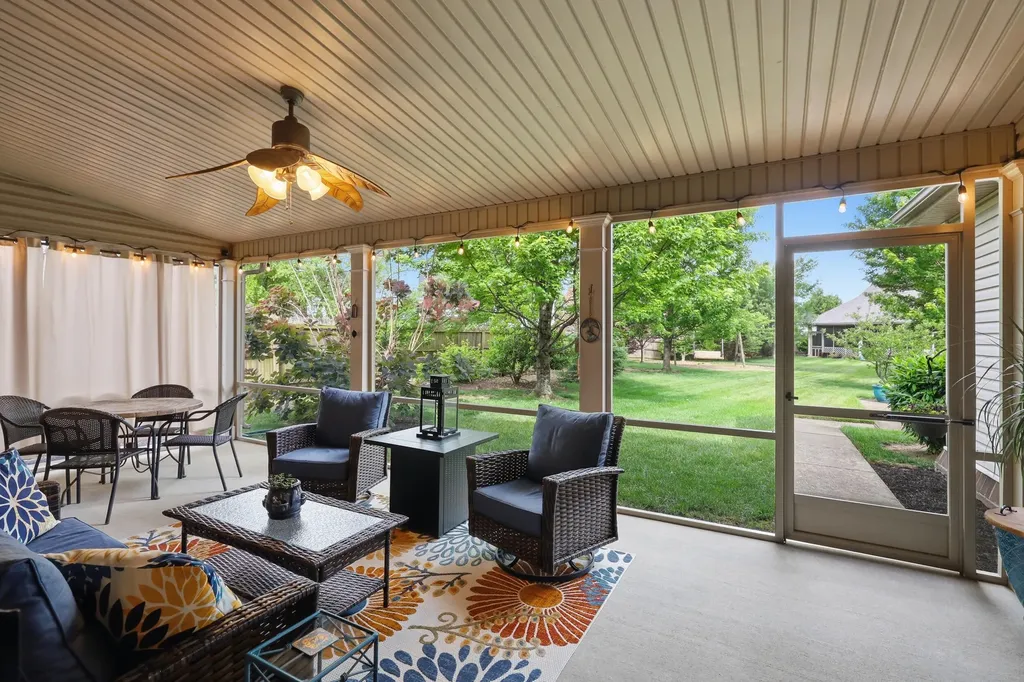 609 Tallow Court Lexington KY 40509
