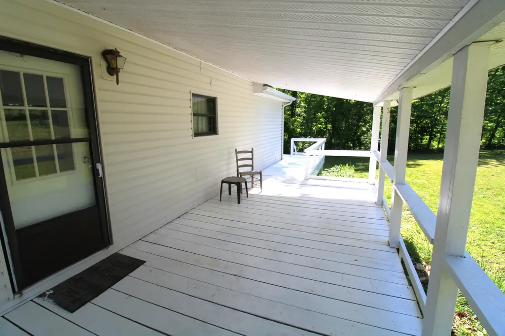 125 Boots Marie Boulevard Eubank KY 42567