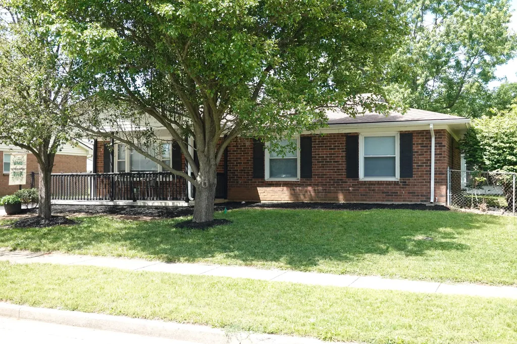207 Westmoreland Court Georgetown KY 40324