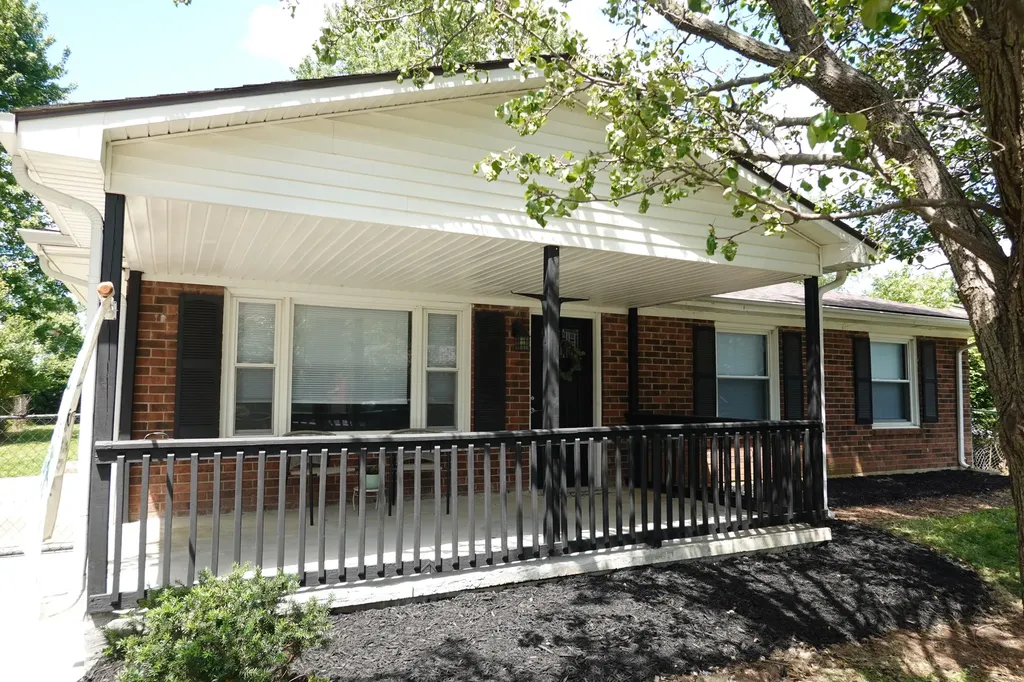 207 Westmoreland Court Georgetown KY 40324