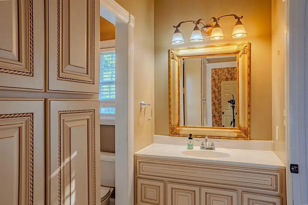 916 Country Oaks Drive Richmond KY 40475