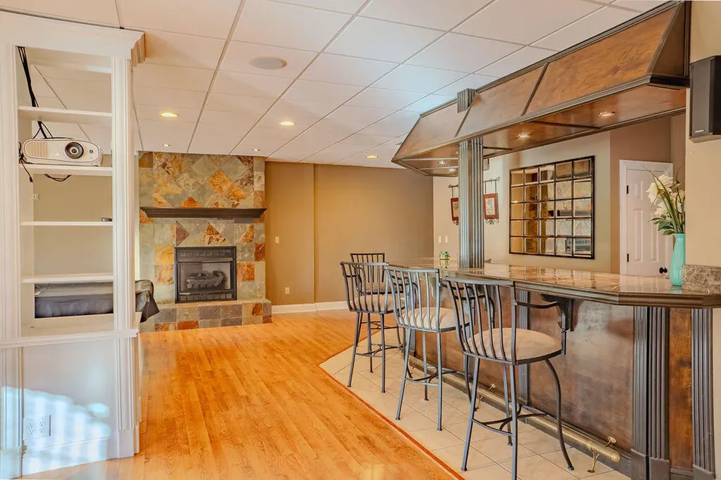 916 Country Oaks Drive Richmond KY 40475
