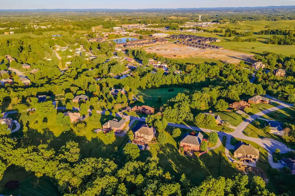 916 Country Oaks Drive Richmond KY 40475