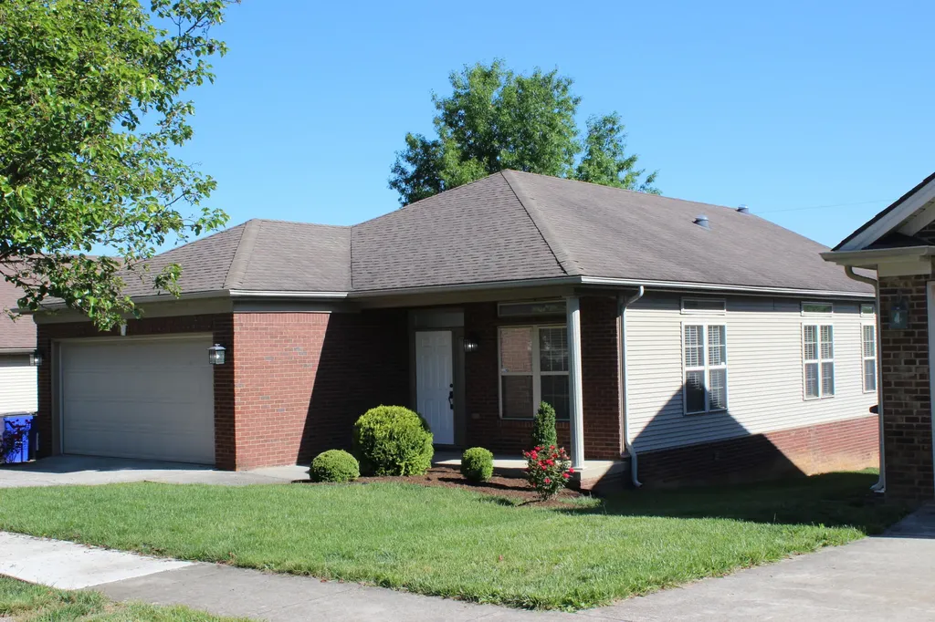 4729 Pompano Lane Lexington KY 40515