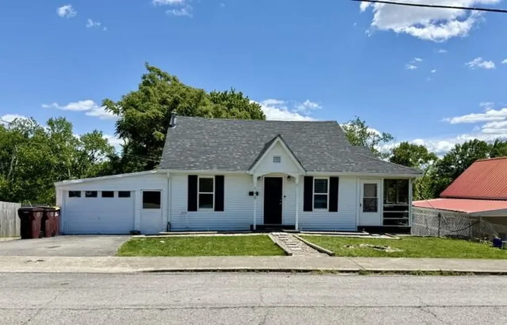 145 Cotter Avenue Somerset KY 42501