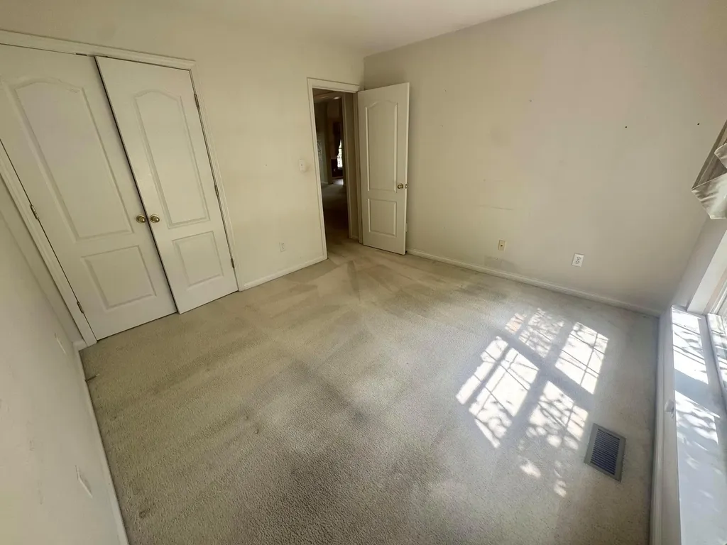1025 Albert Lane Lexington KY 40514
