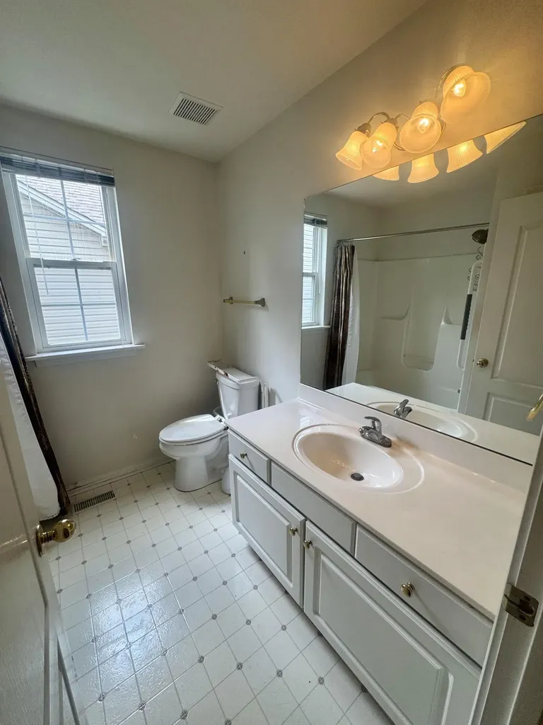 1025 Albert Lane Lexington KY 40514