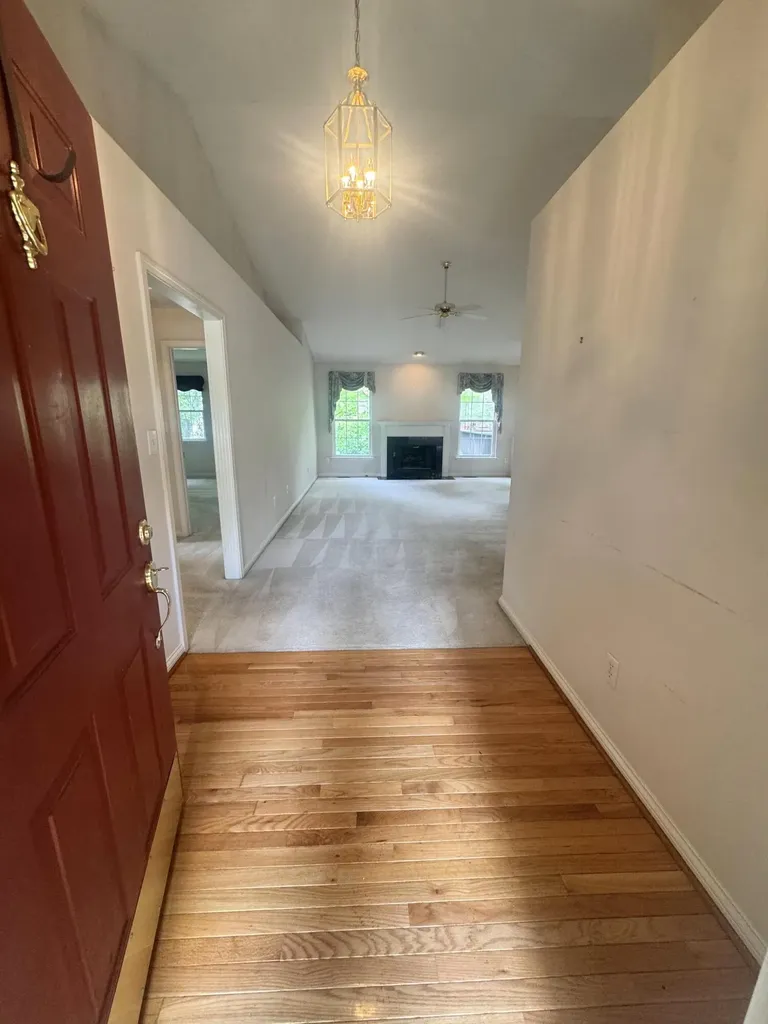 1025 Albert Lane Lexington KY 40514