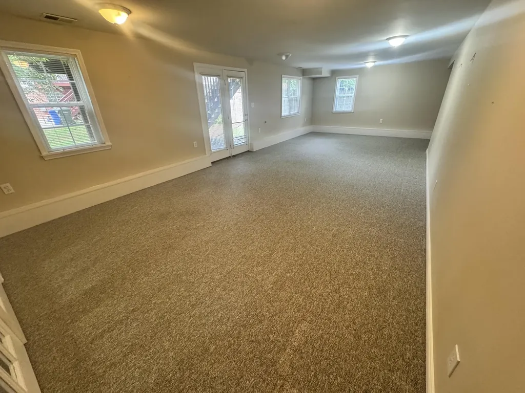 1025 Albert Lane Lexington KY 40514