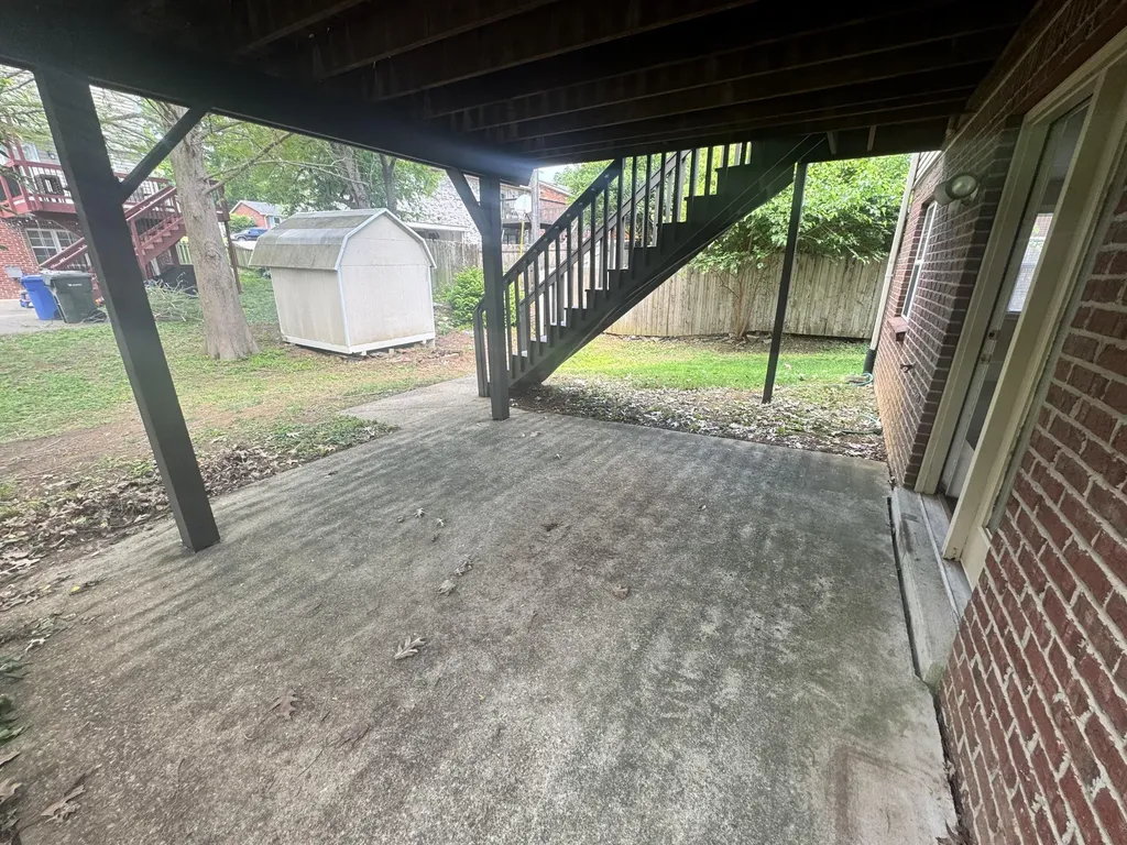 1025 Albert Lane Lexington KY 40514