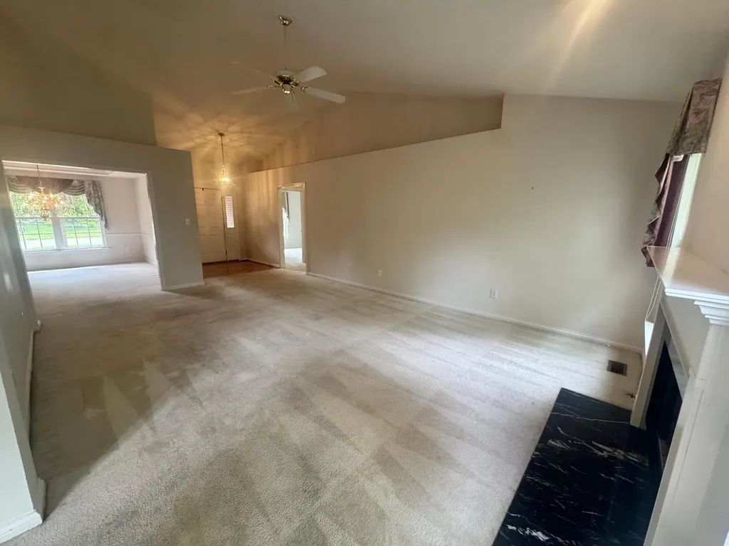 1025 Albert Lane Lexington KY 40514