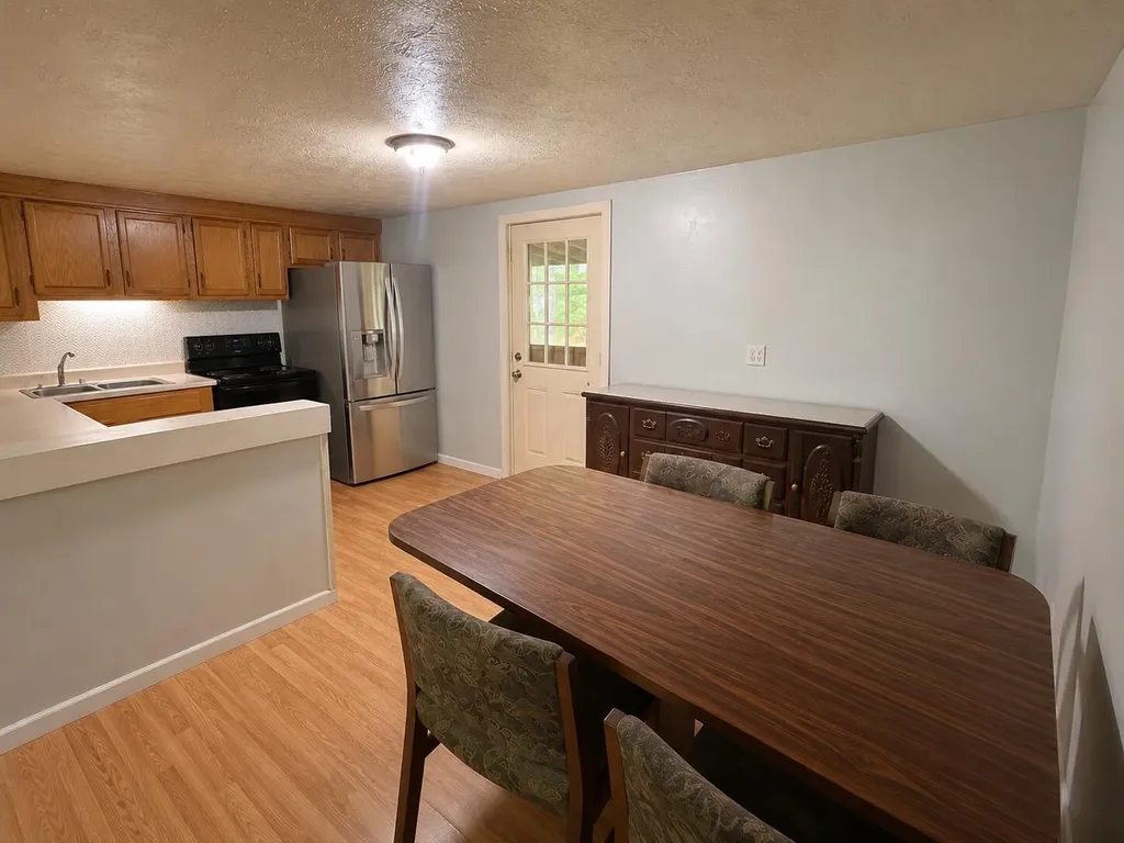 14479 Kentucky 11 Oneida KY 40972