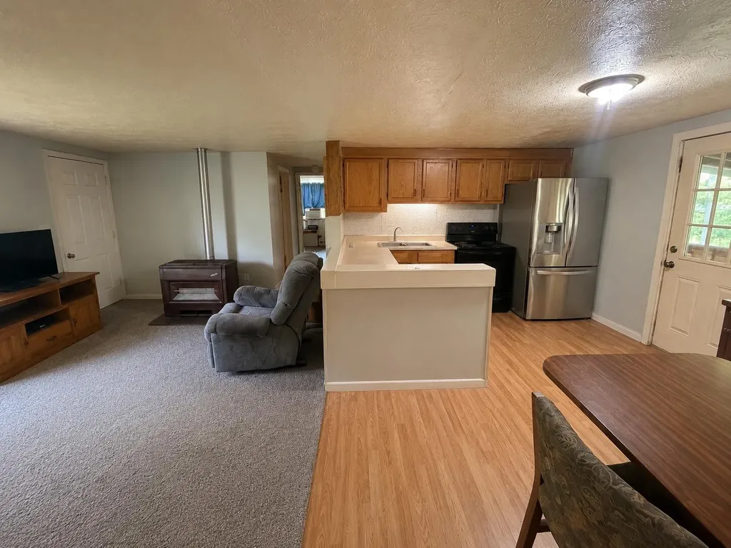 14479 Kentucky 11 Oneida KY 40972