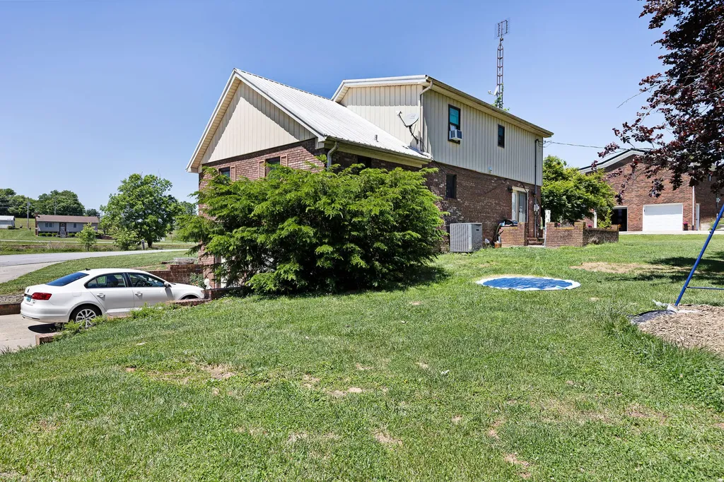 53 Mockingbird Street Lancaster KY 40444