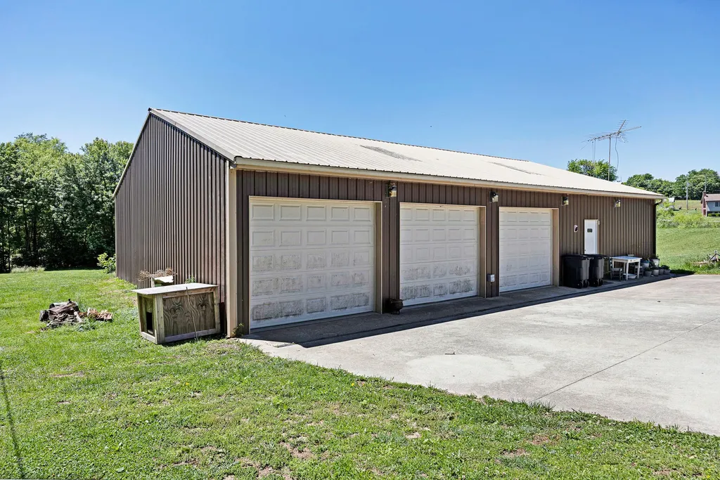 53 Mockingbird Street Lancaster KY 40444