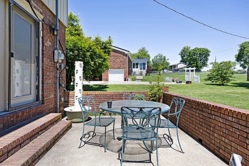 53 Mockingbird Street Lancaster KY 40444