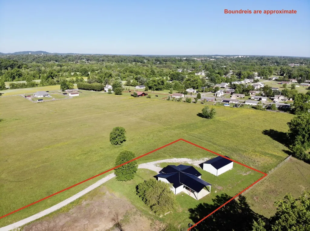 1100 Pauley Court Berea KY 40403