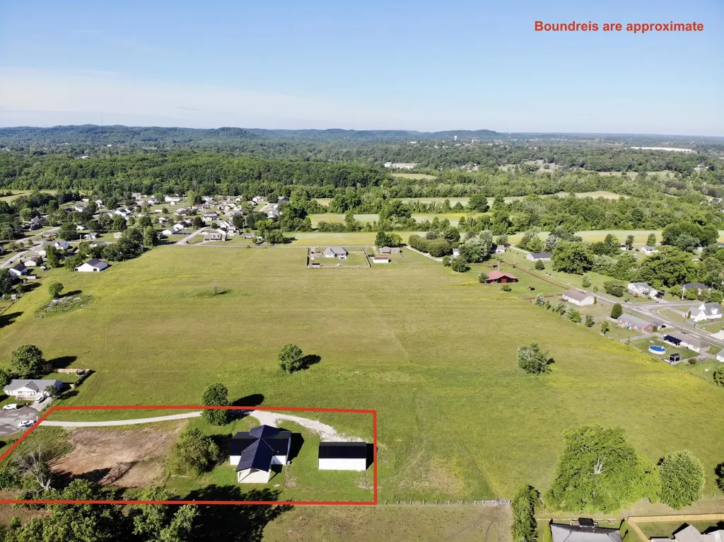 1100 Pauley Court Berea KY 40403