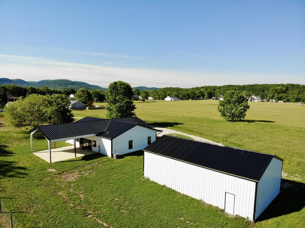 1100 Pauley Court Berea KY 40403