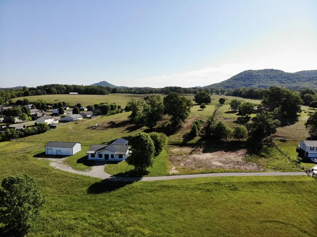 1100 Pauley Court Berea KY 40403