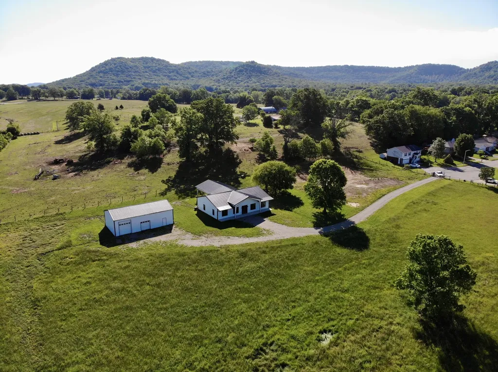1100 Pauley Court Berea KY 40403
