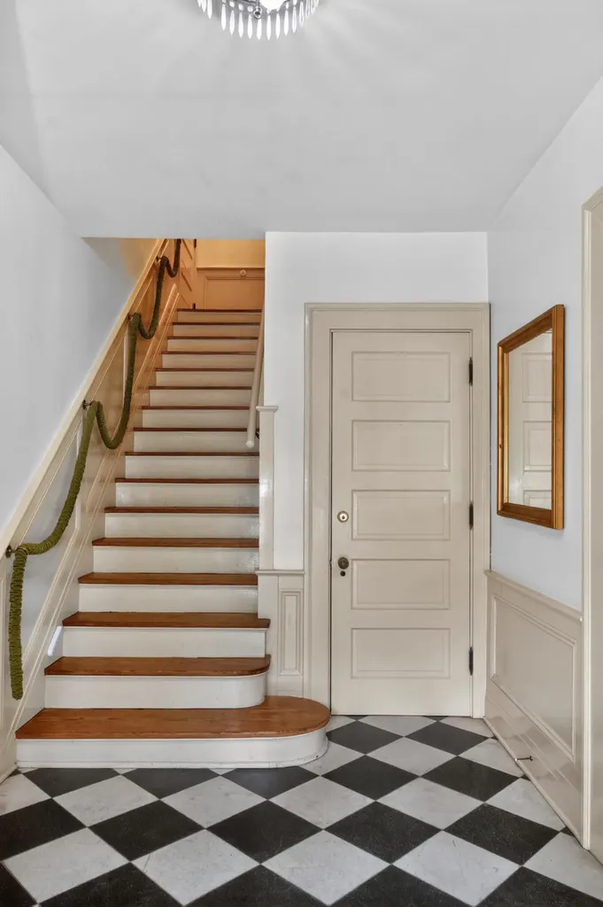 122 S Hanover Avenue Lexington KY 40502