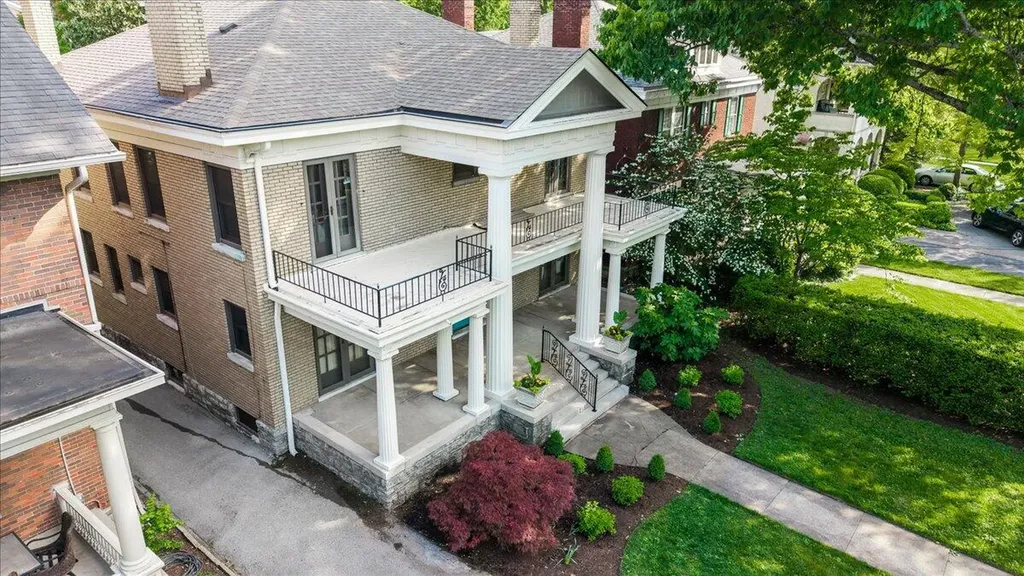 122 S Hanover Avenue Lexington KY 40502