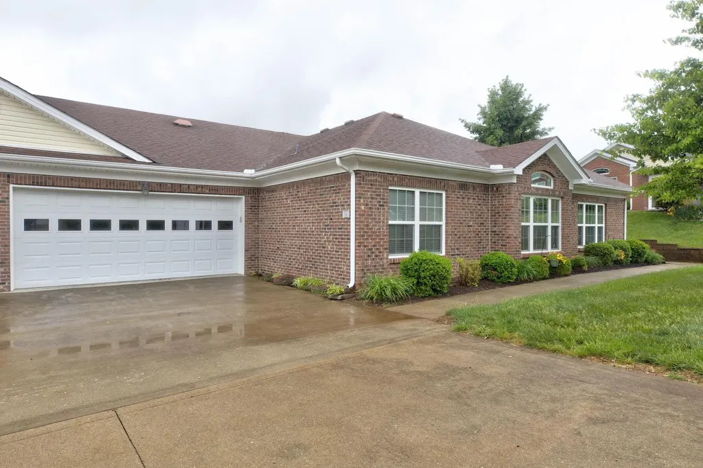 151 Evergreen Path Georgetown KY 40324