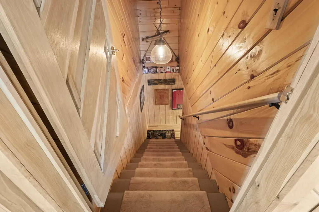 2248 Key 556 Sandy Hook KY 41171