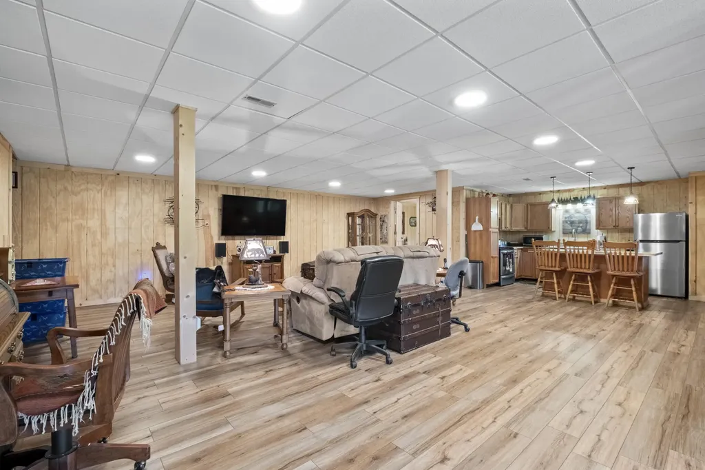 2248 Key 556 Sandy Hook KY 41171