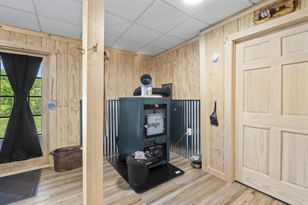 2248 Key 556 Sandy Hook KY 41171